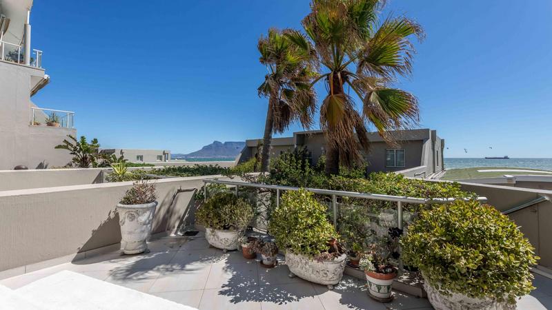 2 Bedroom Property for Sale in Dolphin Beach Western Cape